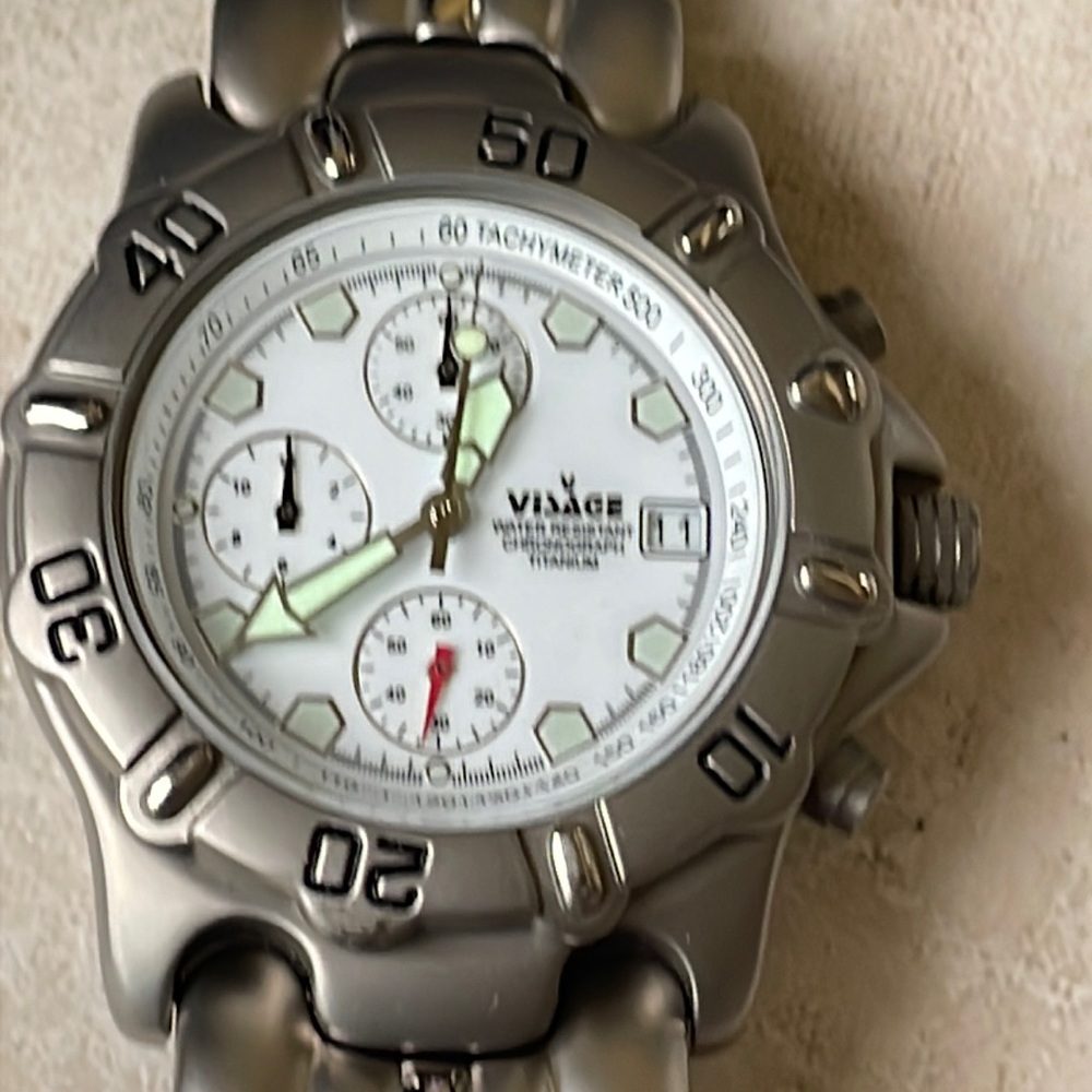 Visage men battery water resistant titanium chronograph w/date